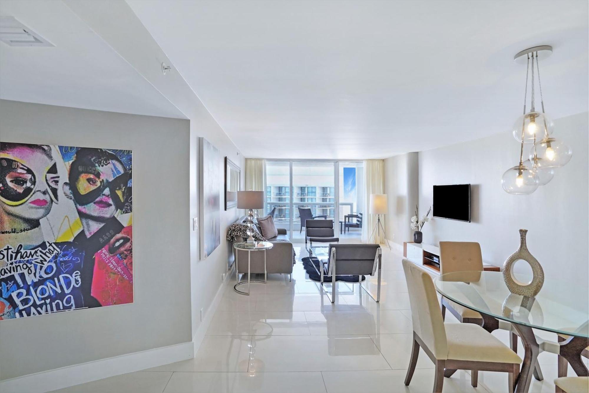 Dreamscape! Renovated And Spacious 1 Bedroom Miami