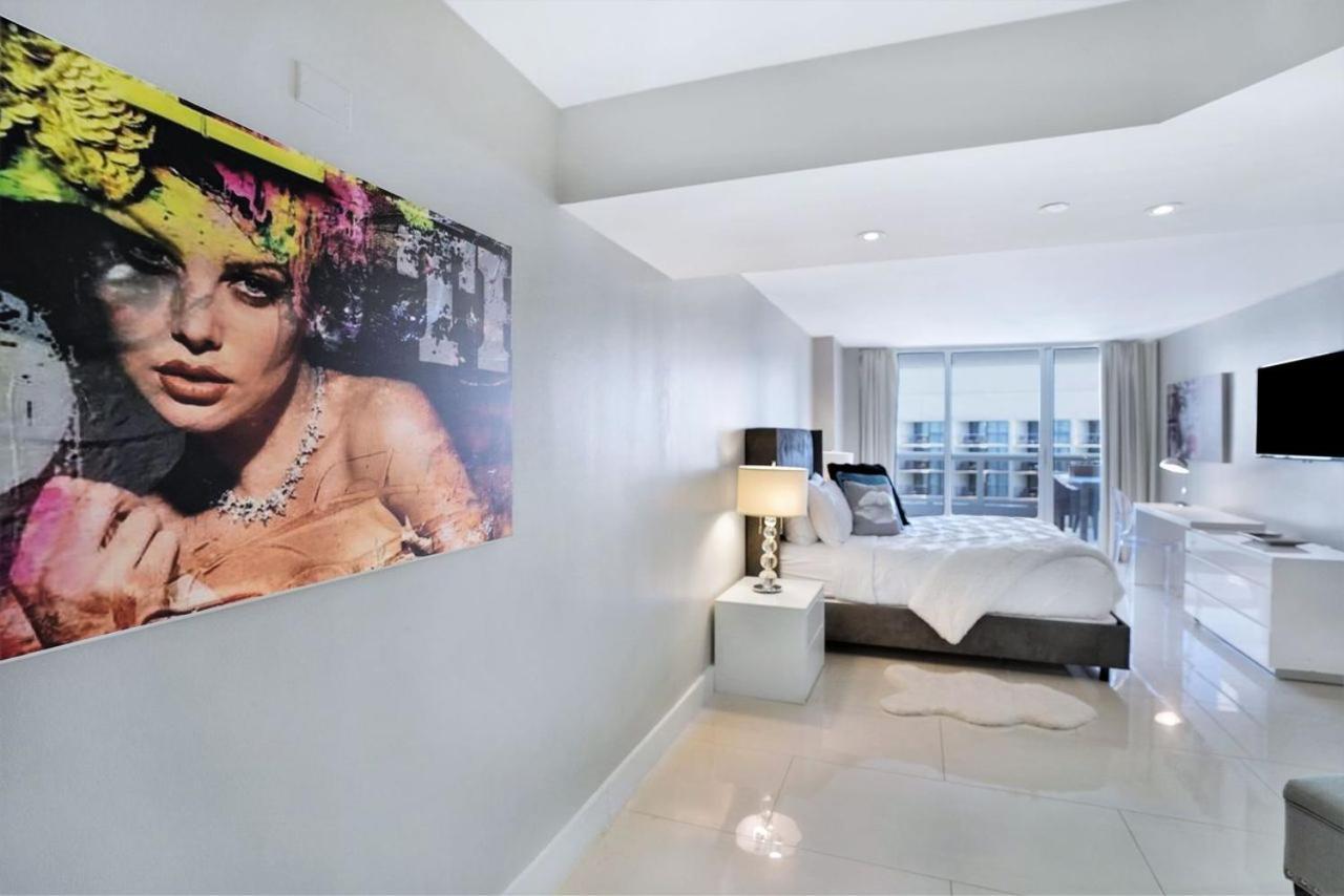 Dreamscape! Renovated And Spacious 1 Bedroom